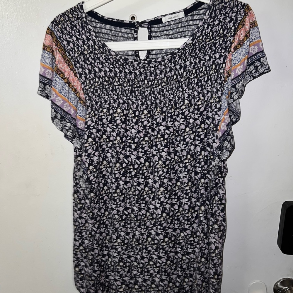 Cute Flowy Top